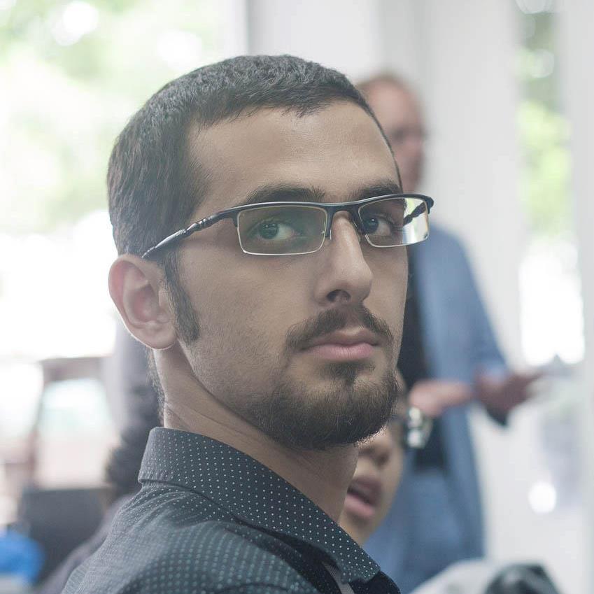 Reza Roustaei Khoshkbijari (AR13) Reza Roustaei Khoshkbijari (AR13)